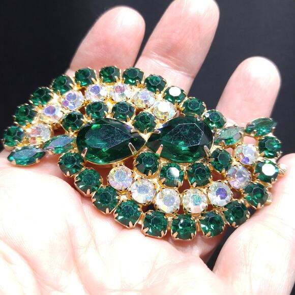 Vintage Rhinestone Green & Clear Swirl Brooch, Aurora Borealis - Picture 8 of 10